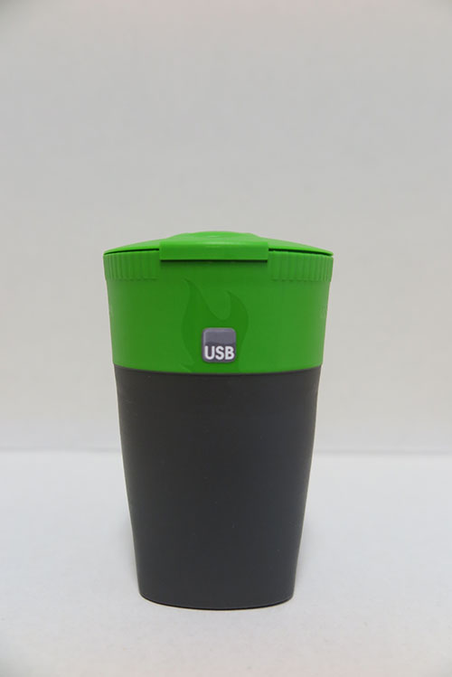 USB Mehrwegbecher Grün-schwarzer USB Mehrwegbecher